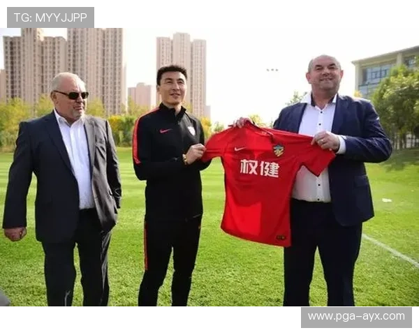 都灵转会策略调整：聚焦青训与务实引援，打造未来核心阵容